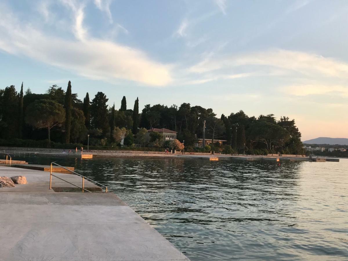 Apartment Aquamarin, Blizu Mora S Pogledom Na More, Za Do 6 Osoba Malinska Eksteriør billede